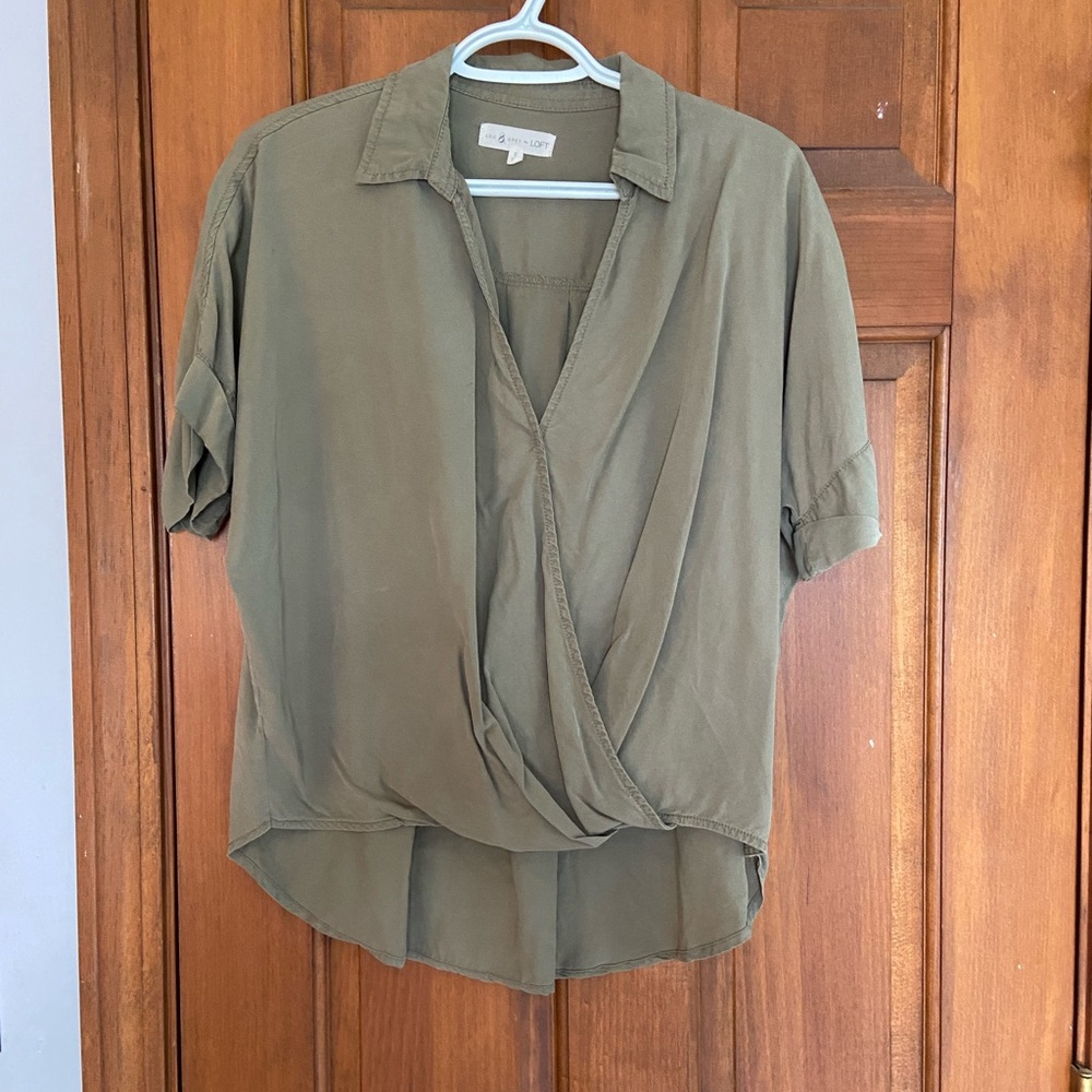 LOFT Lou & Grey oversized short sleeve collared shirt